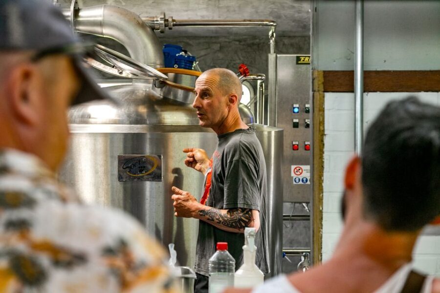 Amsterdam: Guided Craft Beer Brewery Bus Tour with Tastings - What makes each stop special (even when the breweries rotate)
