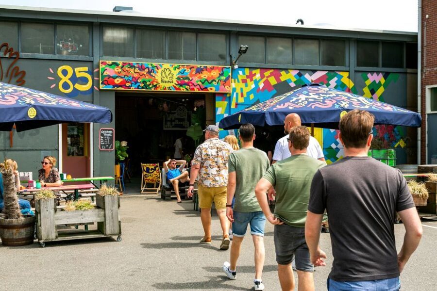 Amsterdam: Guided Craft Beer Brewery Bus Tour with Tastings - From Central Station to Overhoeksplein: your quick start