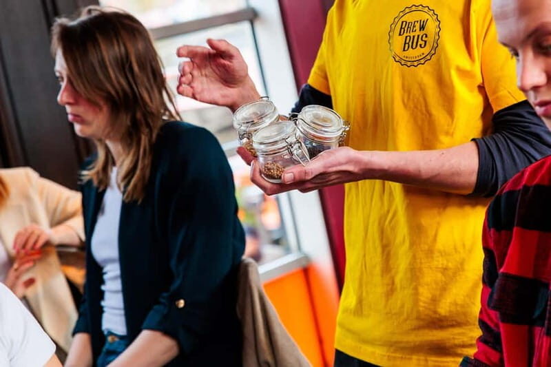 Amsterdam: Guided Craft Beer Tasting with cheese and snacks - Dutch cheese, sausage, and nuts: the real pairing advantage