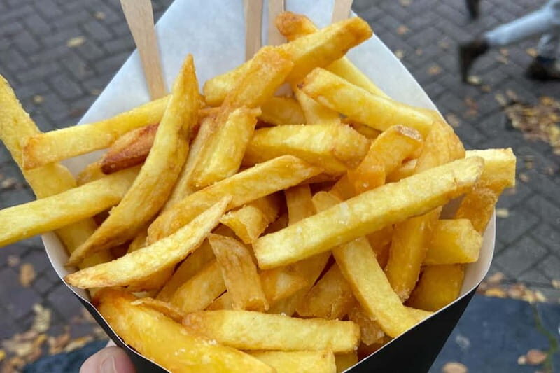 Amsterdam: Guided Food Tour with Tastings - The Amsterdam angle: Why the guide stories matter