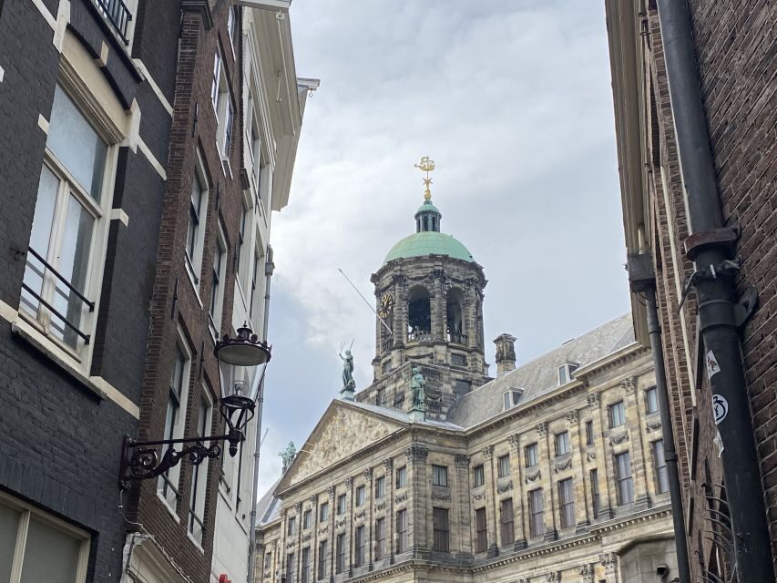 Amsterdam: Guided Off-The-Beaten-Track Walking Tour - Westerdoks and the New Amsterdam Side: How the City Keeps Expanding
