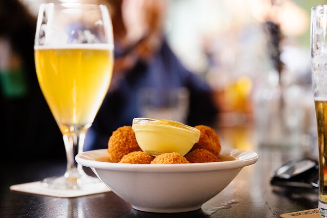Amsterdam High-End Dutch Food & History Tour - Up to 8 guests - Pacing, walking, and how to prepare so it feels fun