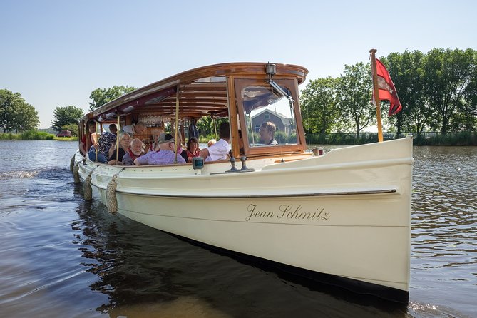 Amsterdam: High Tea Cruise - Captain commentary and landmark spotting: what you’ll pass