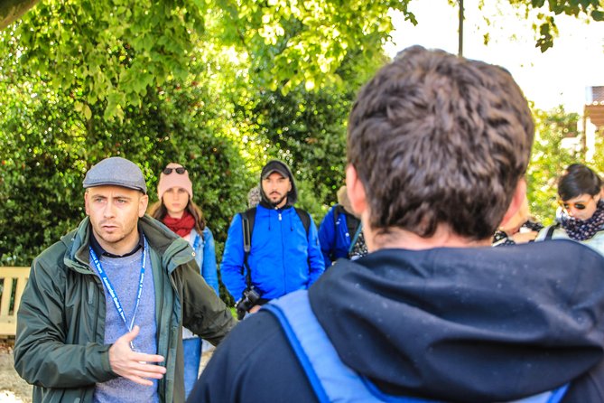 Amsterdam Highlights Small-Group Walking Tour - Muntplein Flower Market Energy and Begijnhof Courtyards