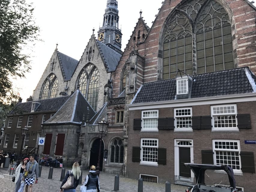 Amsterdam: Introduction walking tour - Guides Matter: How the Best Ones Make the Tour Feel Personal