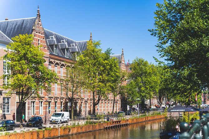Amsterdam Jewish Quarter Private Tour - Verzetsmuseum Amsterdam: WWII Resistance Through the Resistance Museum Visit