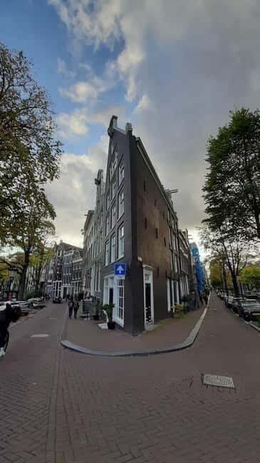 Amsterdam: Jordaan Area Walking Tour - The Jordaan Section: Courtyards, Artsy Corners, and a Quieter Side of Town