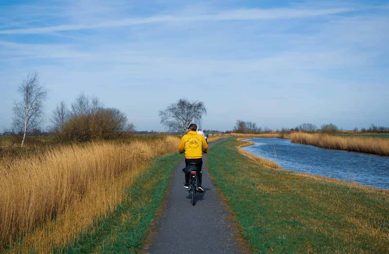 Amsterdam: Leisurely Windmill & Countryside Bike Ride - Ransdorp: the break that makes the tour feel like a day out