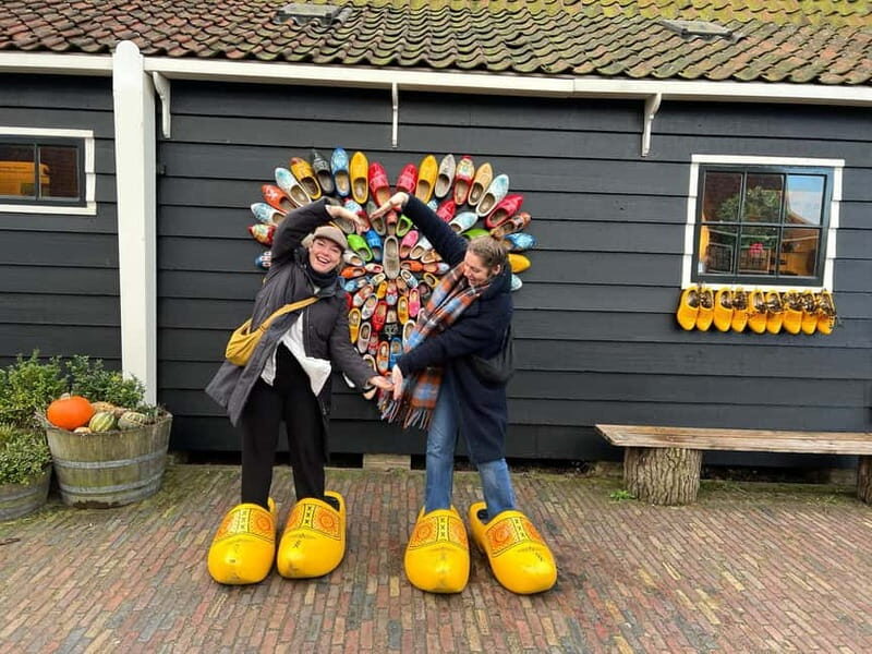 Amsterdam: Leisurely Windmill & Countryside Bike Ride - Optional eco-farmers cooperative: cheese tasting isn’t guaranteed by default