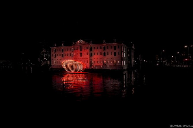 Amsterdam: Light Festival Boat with Unlimited Drinks & Snack - Time on the water plus English narration: what to do if sound is tricky