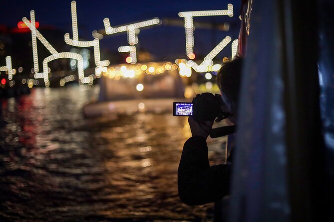 Amsterdam: Light Festival Cruise with Unlimited Drinks Option - Price and Value for a 1 Hour 15 Minute Cruise (Plus the Drinks)