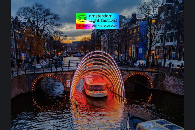 Amsterdam Light Festival: Heated Boat Cruise + Hot Drinks & Bite - Festival route logistics: timing matters more than you think