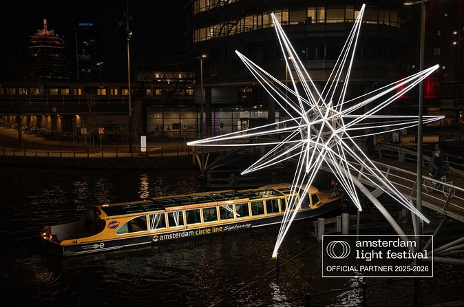Amsterdam Light Festival Tour in German | Including Drinks - The route: seeing major landmarks and quiet canal corners