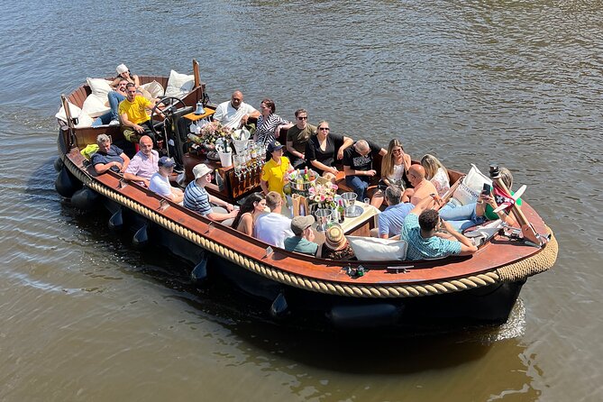 Amsterdam Luxury Boutique Boat tour with Unlimited Beer and Wine - De Wallen from the water: the Red Light District without the crowds on your feet