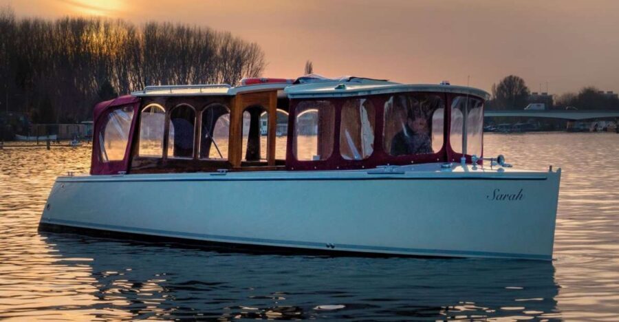Amsterdam: Luxury Private Boat Tour - 90 Minutes, Real Sights: What Each Stretch Shows You