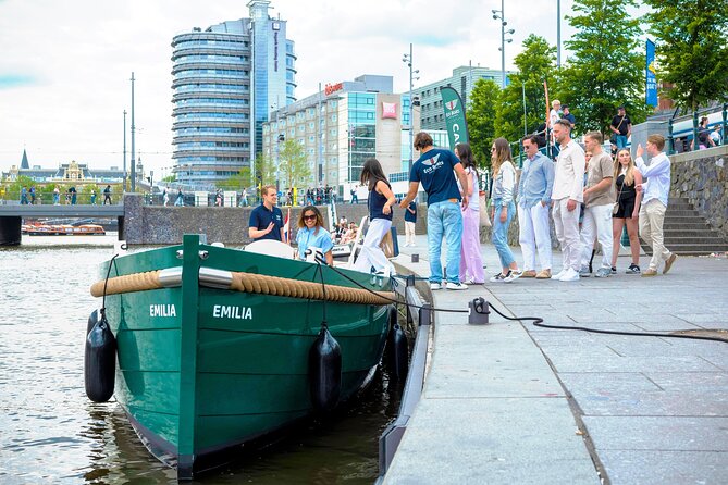 Amsterdam Newest Canal Cruise with local guide and small group - Guides, Comfort, and the Small-Boat Advantage