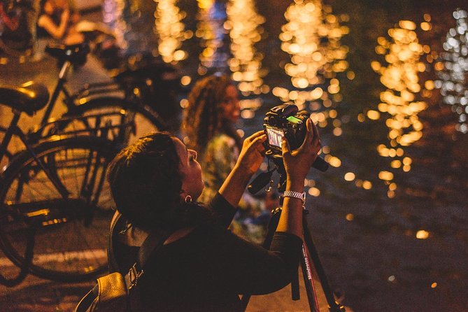 Amsterdam Night Photography Workshop with a Professional - What David teaches: settings, composition, and depth
