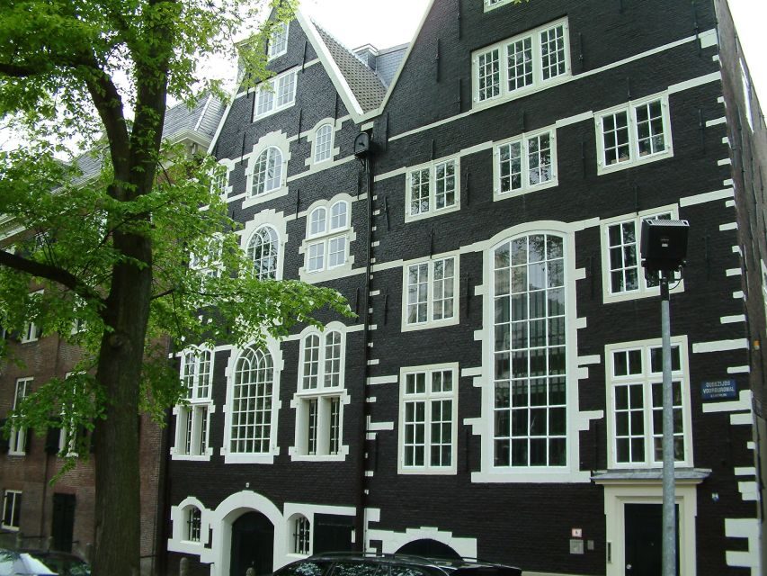 Amsterdam Old City Private Walking Tour - Two hours of old Amsterdam, built for how you actually walk
