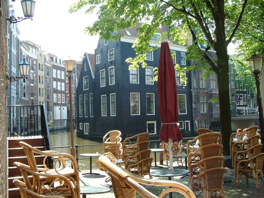 Amsterdam Old City Private Walking Tour - Canal walking on Herengracht and why trade shaped everything