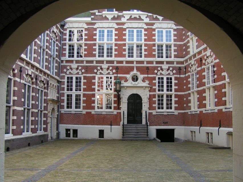 Amsterdam Old City Private Walking Tour - Jordaan merchant houses: read the street, not just the skyline