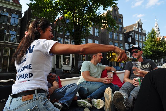 Amsterdam Open Boat Cruise with Live Guide and Two Drinks - FAQ