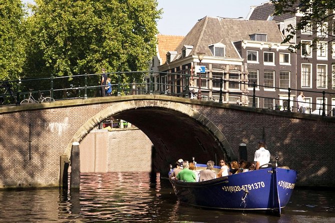 Amsterdam Open Boat Sightseeing Canal Cruise - Price and value: is $23.40 worth 75 minutes?