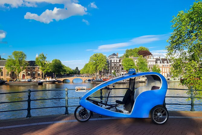 Amsterdam Pedicab City Tour (2 hours) - Two Hours on a Blue Pedicab: What the Ride Feels Like