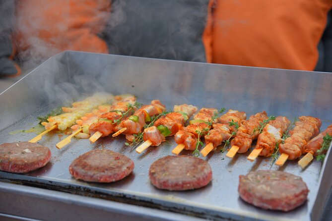 Amsterdam Private BBQ and Drinks Cruise With Onboard Chef - What this private BBQ-and-drinks cruise gets right on the canal