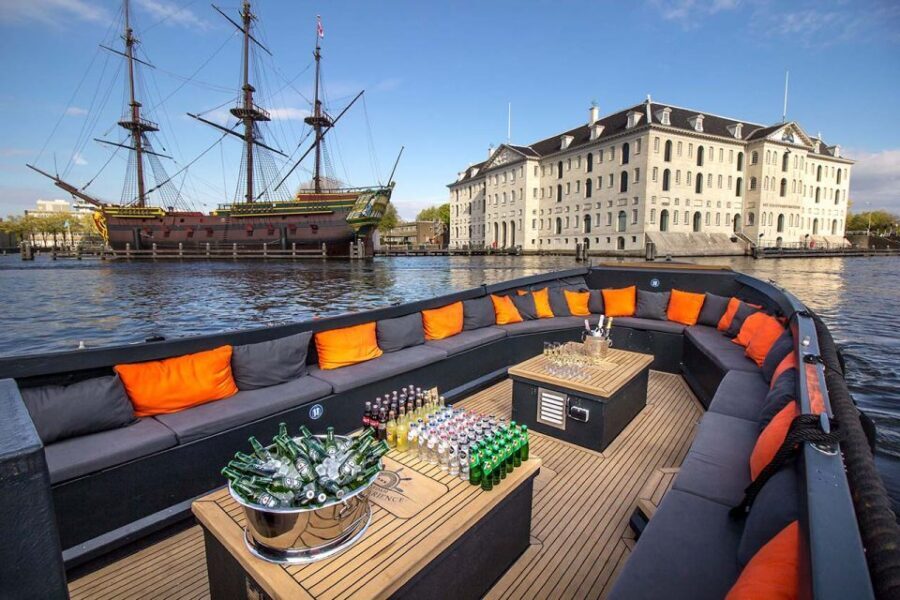 Amsterdam: Private BBQ Cruise with Personal Chef & Drinks - Why a private canal BBQ feels like Amsterdam magic