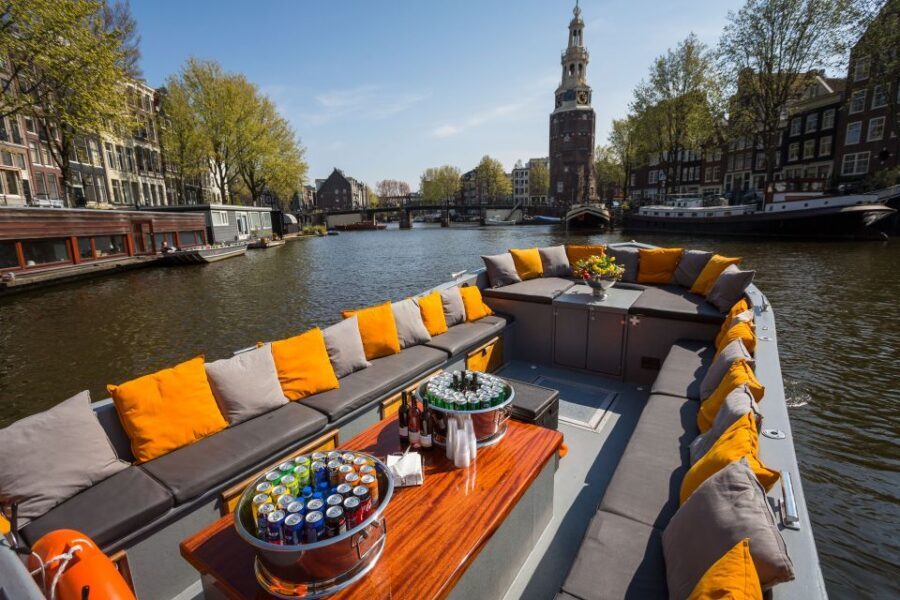 Amsterdam: Private BBQ Cruise with Personal Chef & Drinks - The route: Herengracht, Keizersgracht, Prinsengracht, and Red Light views