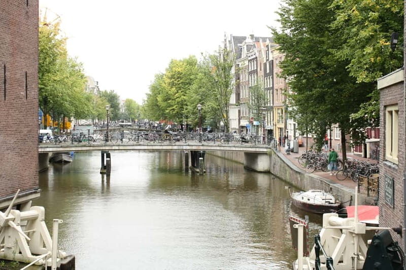 Amsterdam: Private Bike Tour - Albert Cuyp Street Market: Where the Ride Turns Human-Scale