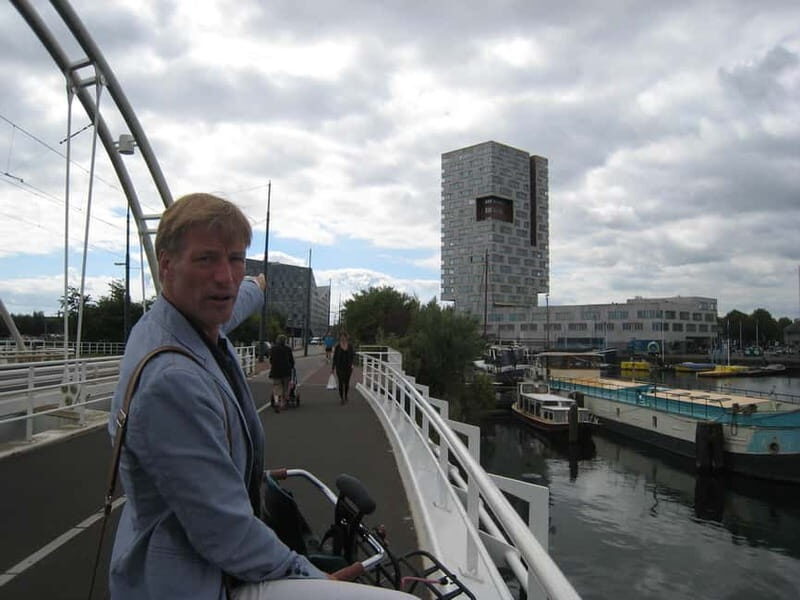 Amsterdam: Private Bike Tour - From Bulwarks to the Old Industrial Port Area