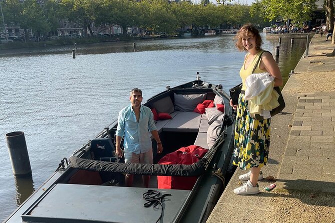 Amsterdam Private Boat Tour With Drinks - EN ES FR - Should you book this Amsterdam private boat tour?