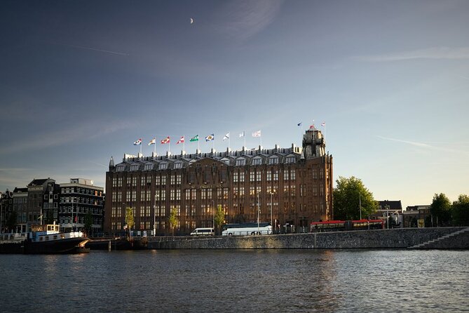 Amsterdam Private Boat Tour with Unlimited Drinks - Price and Logistics: Is $235.32 Per Person Worth It?