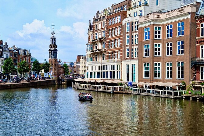 Amsterdam Private Canal Cruise – 90 Minutes through the Old City - What the English guide does well on this cruise