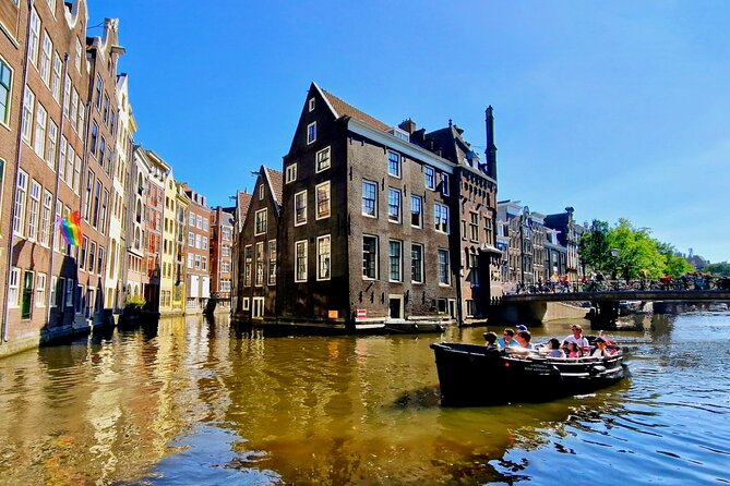 Amsterdam Private Canal Cruise – 90 Minutes through the Old City - Who should book this private canal cruise