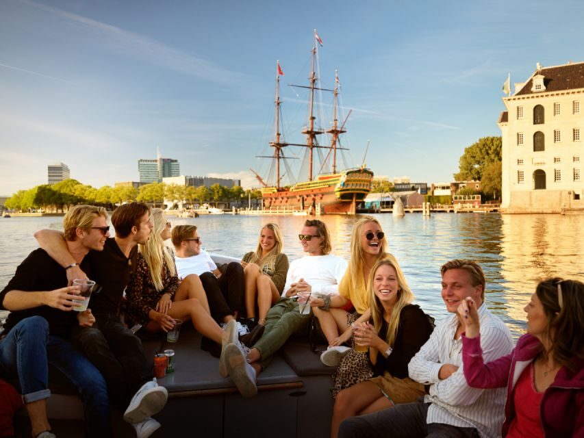 Amsterdam: Private Cruise with Drinks & Optional Snacks - The skipper guide experience: conversation beats a script