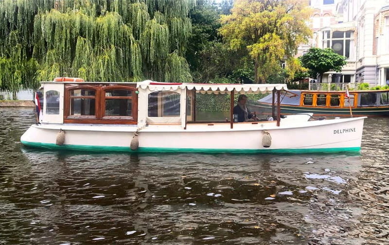 Amsterdam: Private Dinner Cruise (4pers) with Guide - The 2-Hour Canal Story: Photo Stop, Guided Commentary, and City Views From Water