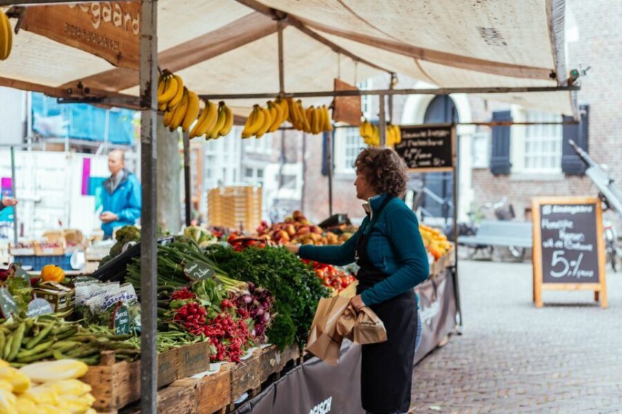 Amsterdam: Private Food Tour with a Local - The biggest market stop in Europe: what you should look for