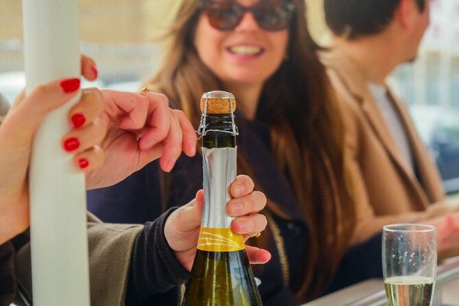 Amsterdam Private Prosecco Bike with Music Sound System - Why a Prosecco Bike Feels Like a Smart Amsterdam Night Out