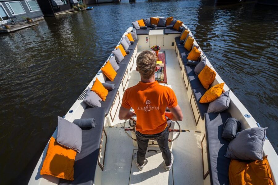 Amsterdam: Private Prosecco Canal Cruise Tour - The skipper’s insider tips: why this tour feels more useful than you expect