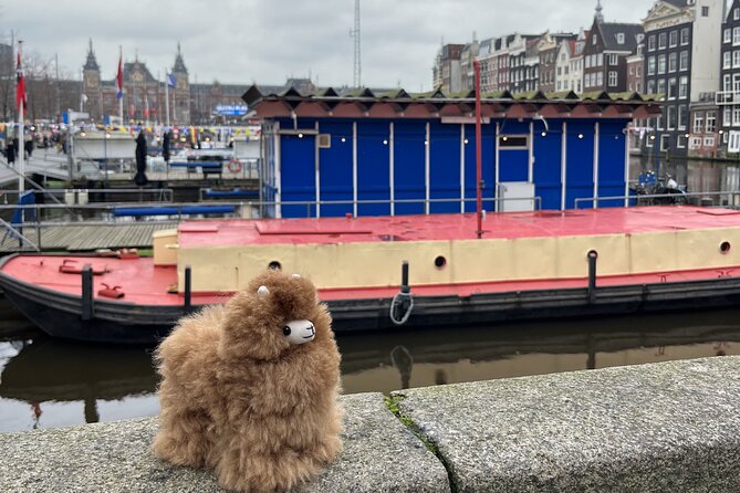 Amsterdam Private Walking & Tasting Tour - Warm stroopwafel: the sweet stop that ties it all together