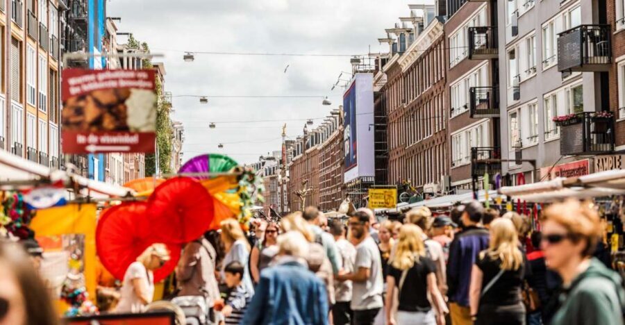 Amsterdam: Private Walking Tour of Jordaan & De 9 Straatjes - Coffee at a cobbled café: turning a stroll into a future plan