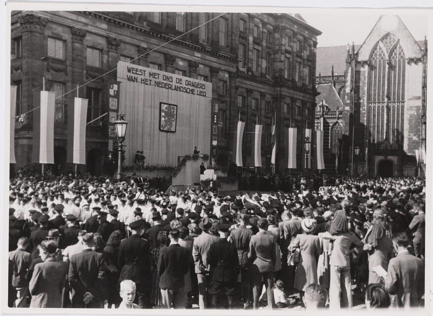 Amsterdam: Private World War Two History Walking Tour - Price and Value: $188 per Group Up to 4