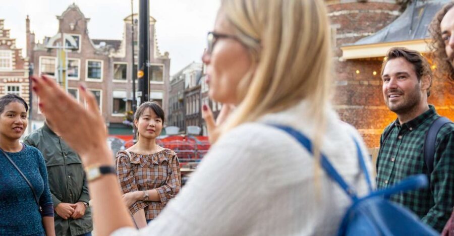 Amsterdam: Red Light District & City Tour German or English - Price and value: is $271 per group up to 4 a good deal?
