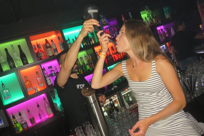 Amsterdam Red Light District Pub Crawl - Drinking Games and Host Energy: Why People Keep Mentioning It