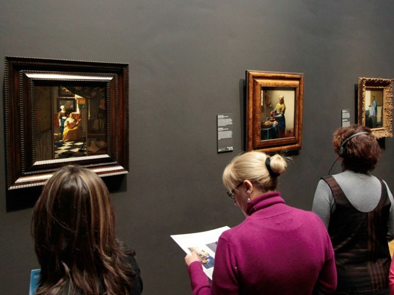 Amsterdam: Rijksmuseum Masterpieces Guided Small Group Tour - Dutch Golden Age in a single guided thread: why 2.5 hours works