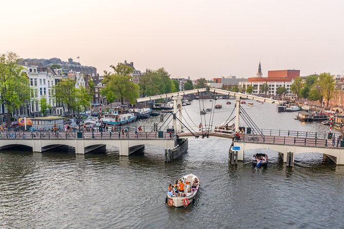 Amsterdam: Saloon Boat Cruise + Unlimited Drinks & Bite option - Drinks on a cruise: unlimited options are good, but read the rules
