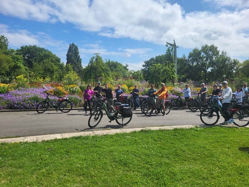 Amsterdam: Scenic City Highlights by E-Bike - Oosterdokseiland and Marineterrein: warm-up views plus quick context