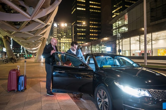 Amsterdam Schiphol Airport (AMS) Departure transfer from Amsterdam City - Quick hits before you go